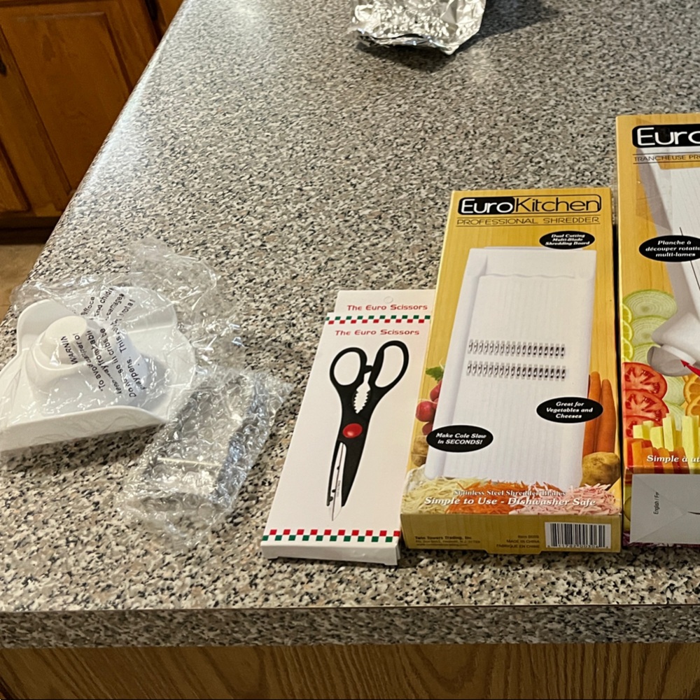 Professional Kitchen Tool Set Shredder, slicer, Peeler - Picture 8 of 8